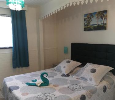 La Plaine des Cafres House | Les GREVILLEAS