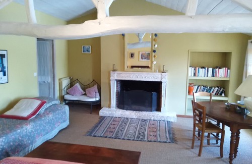 Aunis Sud Bed & Breakfast | Les Hôtes du Paradis