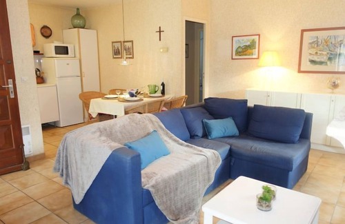 Salles-d'Aude House | Les Hauts de Grimmal by Interhome