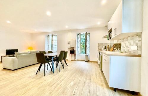 Valloire-sur-Cisse Apartment | Les Hauts du Bourg, Blois-Chambord-Amboise-Beauval