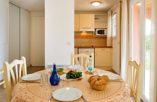 Homps House | Les Hauts du Lac by Interhome
