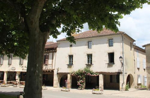 Fources House | Les Hirondelles
