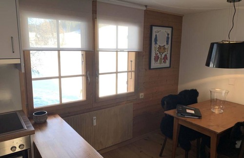 Schoenried Apartment | Les Hivernants (1. Stock rechts) by Interhome
