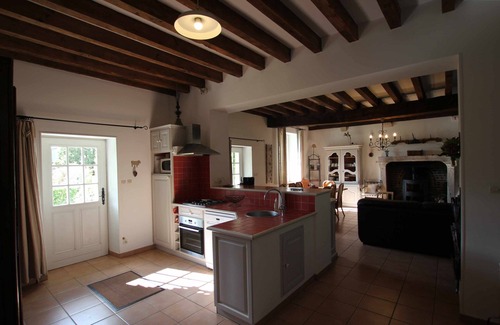 Averdon House | LES HORTENSIAS Large 4-star charming gîte Loire Valley
