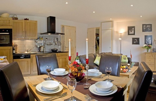 Les Houches Apartment | Les Houches Ski Apartment by lifts, ski slopes, restaurants and shops
