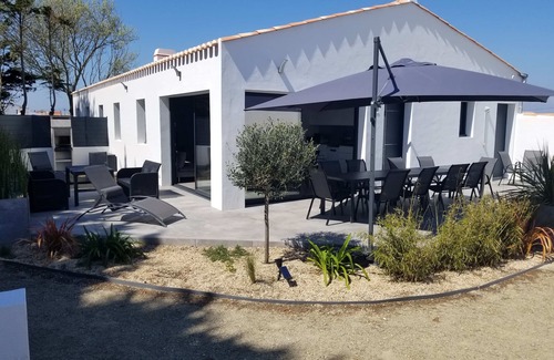 Noirmoutier-en-l'Ile House | Les ilets : beautiful property in 2 gites - 20 people