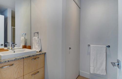 Saint-Jean-Baptiste Apartment | Les Immeubles Charlevoix - Le 760-506