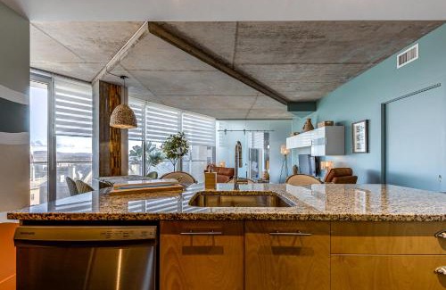 Saint-Jean-Baptiste Apartment | Les Immeubles Charlevoix - Le 760-412