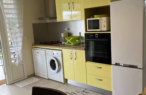Les Jalna Apartment | Les JALNETTE: Tranquility and Bellevue
