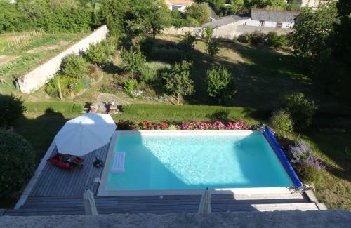 Xanton House | Les Jardins de Xanton