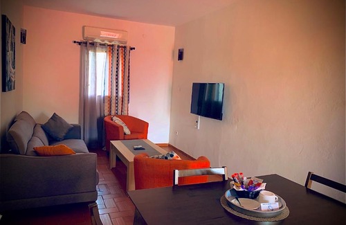 Ziguinchor Hotel | LES JARDINS DU FLAMBOYANT