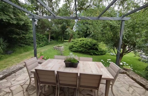 Hanvoile Apartment | Les Jardins du Tao studio Calm, nature, well-being, countryside