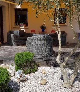 Tremeven Bed & Breakfast | Les Korrigans