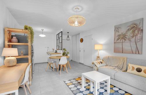 Pont des Demoiselles-Montaudran-La Terrasse Apartment | LES LAURIERS LAFAURIE