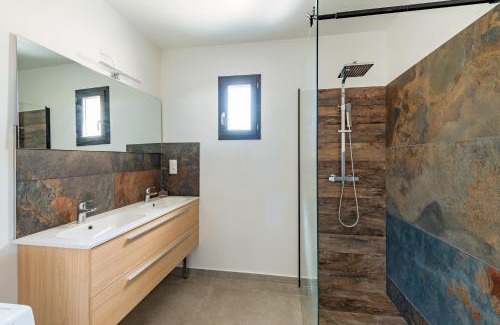 Bessas House | Les Lauriers Roses - Maison climatisée piscine