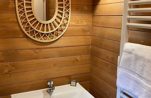Vaugrigneuse Hotel | Les Lodges de Vaugrigneuse