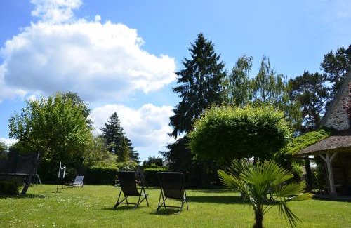 Bois-le-Roi House | Les Longuives