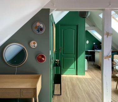 Yvre-l'Eveque Bed & Breakfast | Les Lotus de BELLE-YLE