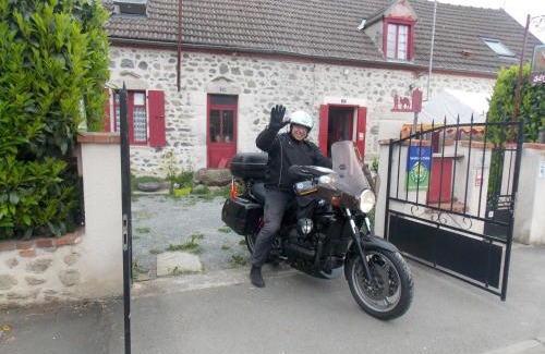 Huriel Bed & Breakfast | Les Maitres Sonneurs