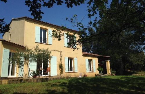 Vers-Pont-du-Gard Bed & Breakfast | Les marguerites