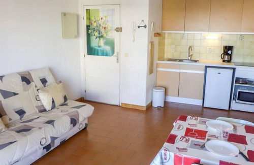 Le Port Apartment | Les Marines de Port Canet by Interhome