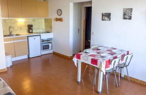 Le Port Apartment | Les Marines de Port Canet by Interhome