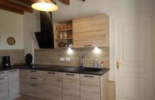 Le Pin-la-Garenne House | Les Merisiers