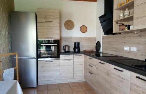 Le Pin-la-Garenne House | Les Merisiers