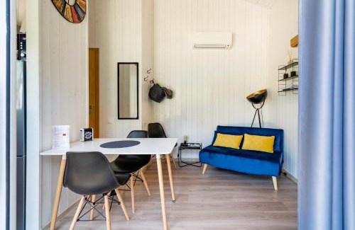 Amberieu-en-Bugey House | Les minis homes du Bugey - Eco-lodge City, un refuge en hyper centre