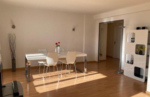 Saint-Cyr-sur-Mer Apartment | Les Palmiers