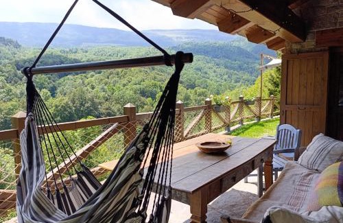 Vilallonga de Ter House | Les Pedres