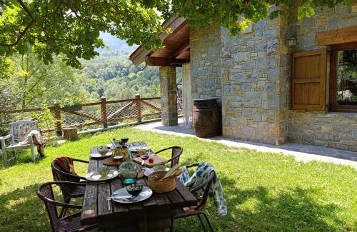 Vilallonga de Ter House | Les Pedres