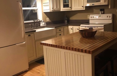 Franklin County House | Les Pepins - 4 BR 1 B in Eustis- 8 miles from Sugarloaf