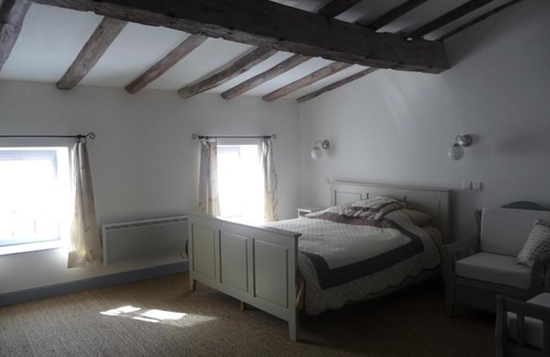 Saint-Amant-Tallende Bed & Breakfast | Les quatre provinces d'Irlande