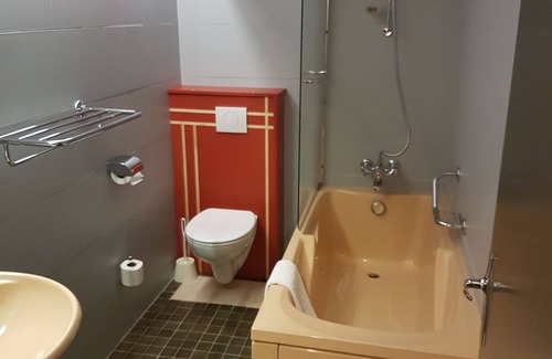 Mazeyrat-d'Allier Hotel | Les Rives d'Allier