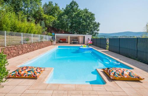 Montlaur House | Les Roses d'Angelina - Superbe maison avec piscine
