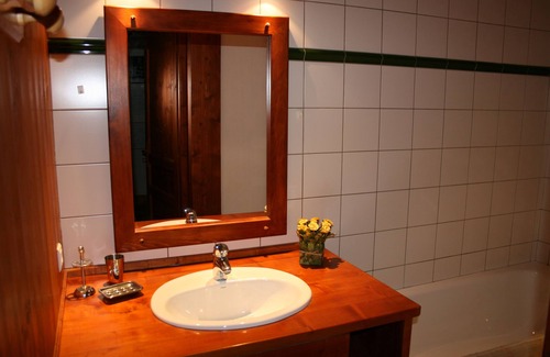 Les Contamines-Montjoie Apartment | "Les Sapins 1" Beautiful apartment in a renovated farmhouse