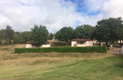 Lentillac-du-Causse Resort | LES SENTIERS DU CAUSSE
