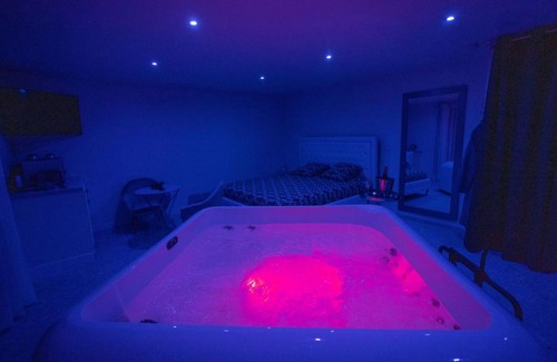 L'Estaque House | LES SUITES LOVE 1 SPA VUE MER PISCINe