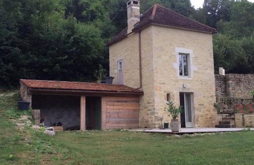 Flavigny-sur-Ozerain House | Les Tanneries