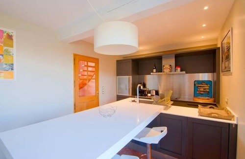 Prehy Apartment | Les Temps Perdus Domaine Clotilde Davenne