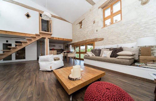 Avon-les-Roches House | Les Terrasses Suite et Loft de Campagne