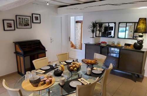 Saint-Edmond House | Les Tilleuls de Marie