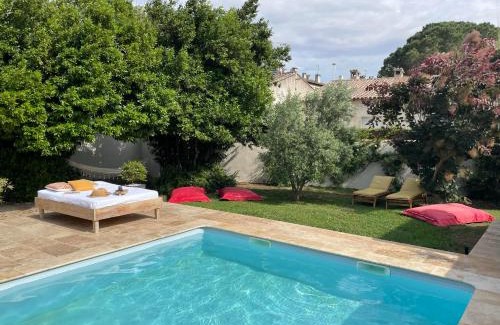 Saint-Martin-de-Crau House | Les Tournesols