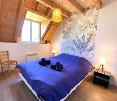 Saint-Mamet Ski Chalet | Les trois chalets - jardin terrasse 7 personnes - Saint Mamet Luchon