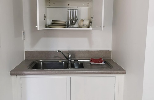 Akaroa Apartment | Les Troupes Apartments
