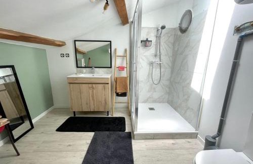 La Crau House | LES VIEUX PLATANES