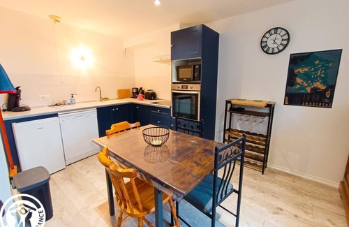 Betaille House | Les Volets Bleus - BETAILLE