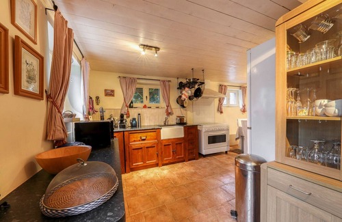 Saint-Aignan House | Les Volets Bleus