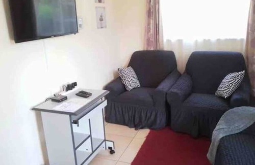 Harare Cottage | Lesedi cottage , Mt Pleasant. Harare. Zimbabwe